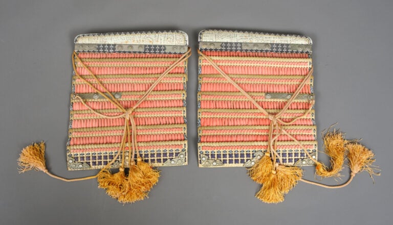 JAPON - milieu de la période Shôwa (milieu du 20e siècle). - ARMURE en laque or…