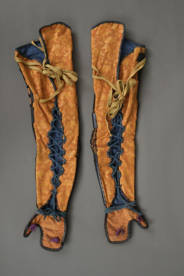 JAPON - milieu de la période Shôwa (milieu du XXe siècle) - ARMURE japonaise en…