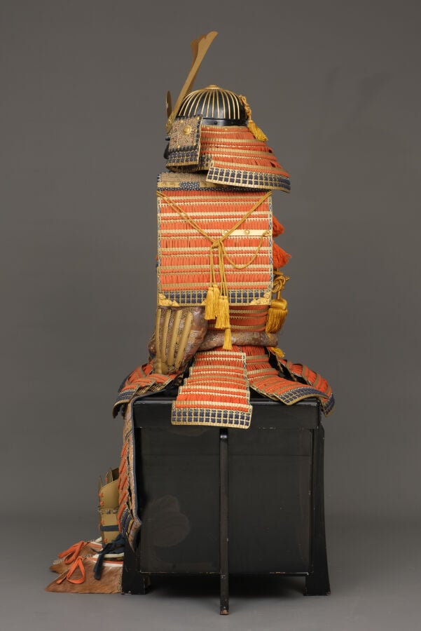 JAPON - milieu de la période Shôwa (milieu du XXe siècle). - ARMURE (ô'yoroi) l…
