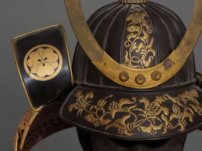 JAPON - Période Meiji (1868-1912). - ARMURE pour poupée yoroi 鎧, traditionnelle…