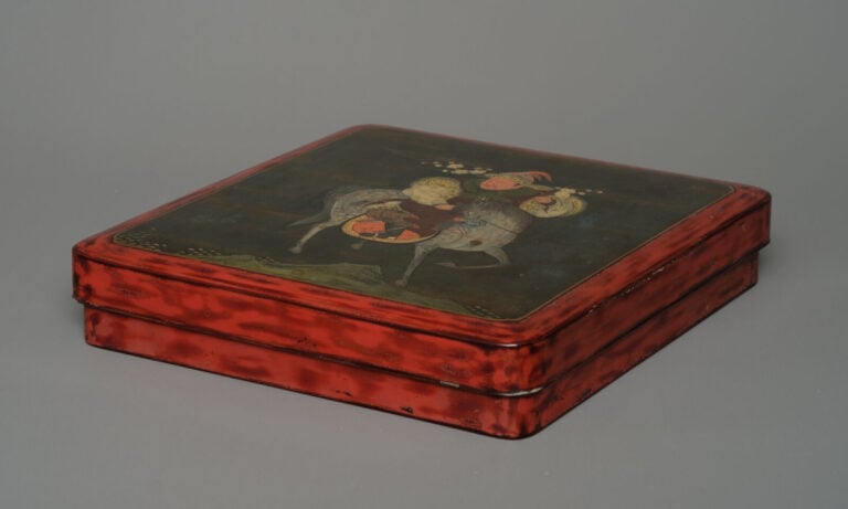 JAPON - Période Meiji (1868-1912). - COFFRET d'écriture Suzuribako 硯箱 laqué de…