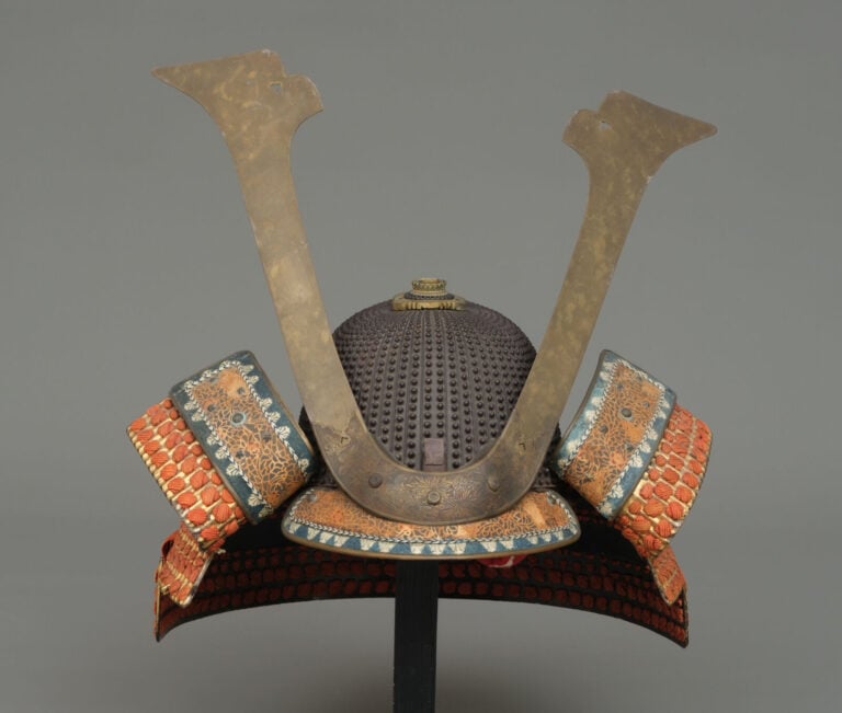 JAPON - XIXème/XXème siècle pour certaines parties ( comme le casque) - ARMURE…
