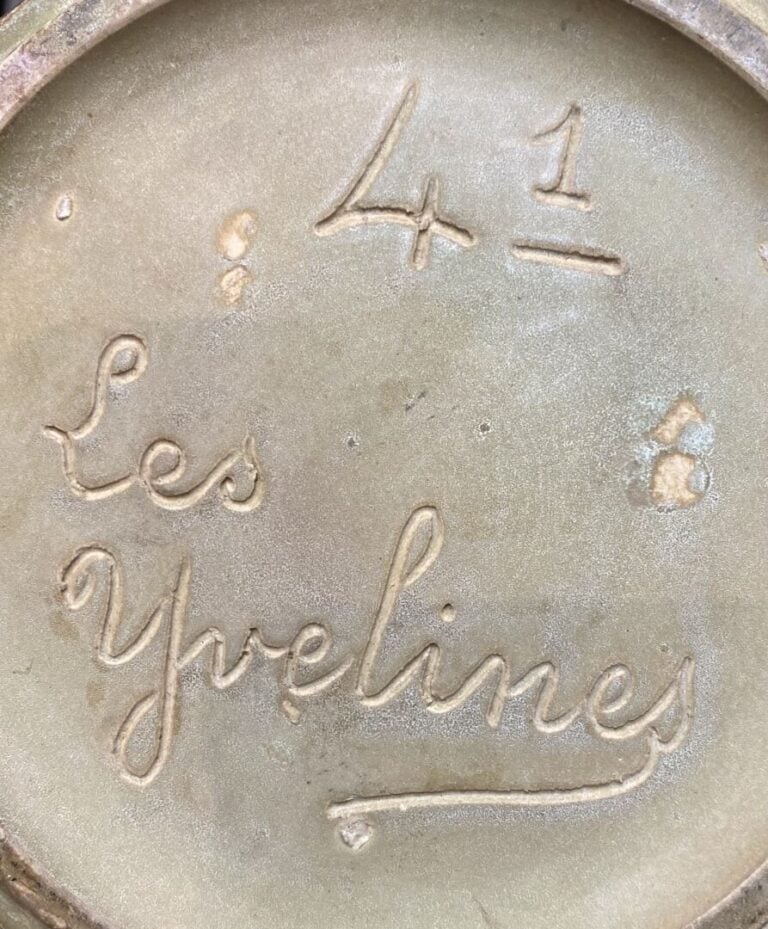 Les Yvelines - Paire de grands vases cornets en grès à décor émaillé à coulées…