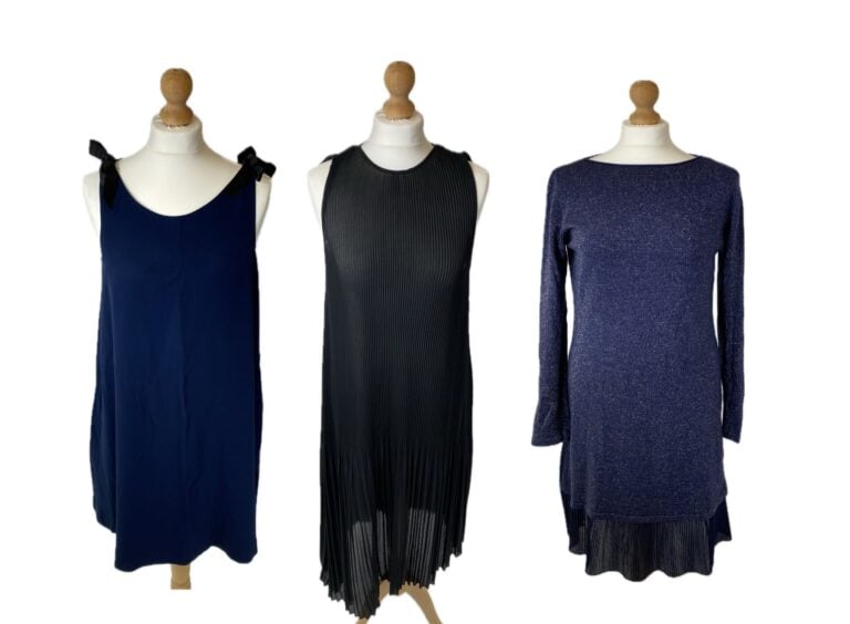 PAULE KA, ANONYME - Lot de trois robes évasées diverses comprenant : - Une robe…
