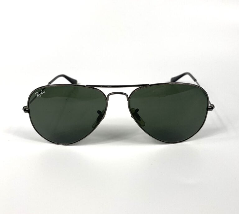 RAYBAN - Lunettes de soleil « Aviator », monture métal noir, verres noir. - Bon…
