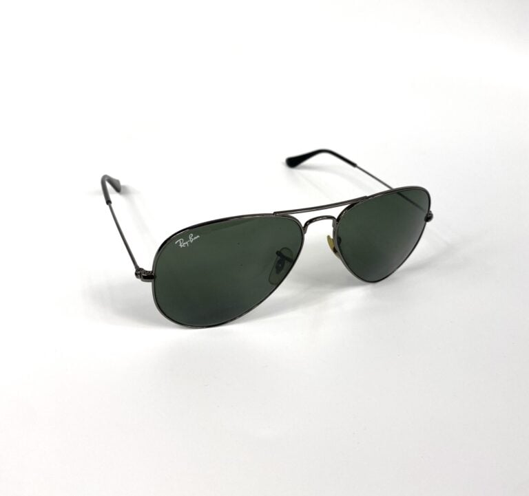 RAYBAN - Lunettes de soleil « Aviator », monture métal noir, verres noir. - Bon…