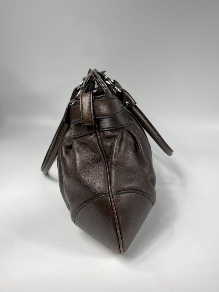 SALVATORE FERRAGAMO - Sac "Marisa" en cuir chocolat, garnitures en métal argent…