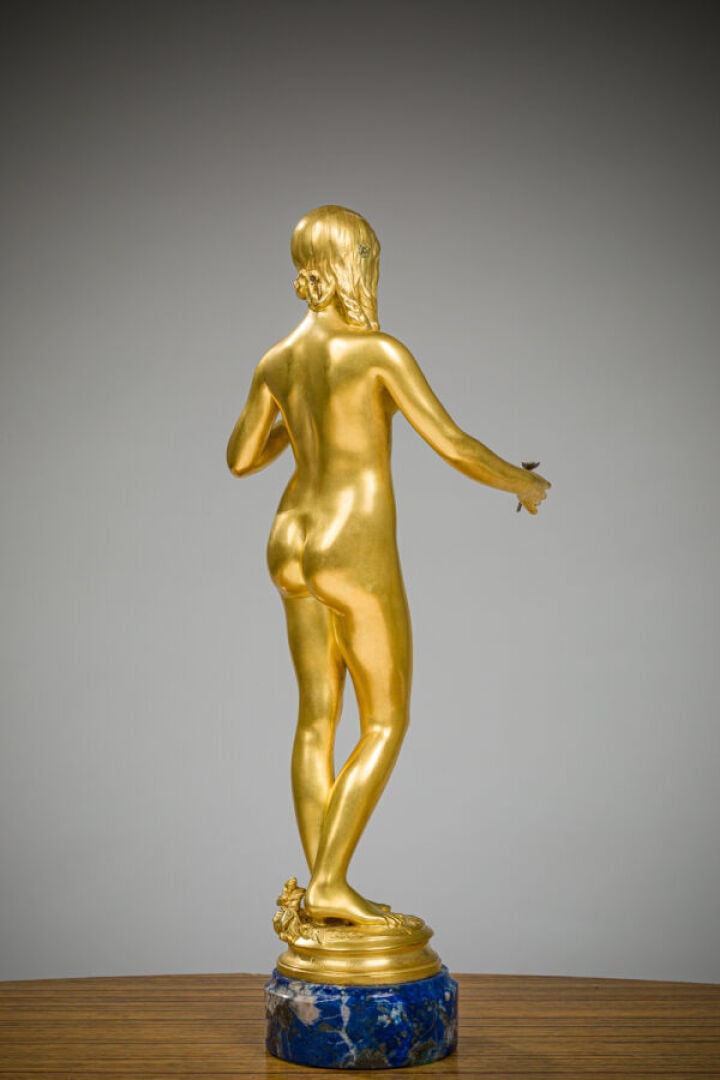 ANTONIN CARLES (1851-1919) - La jeunesse - Sculpture en bronze doré - Base en o…