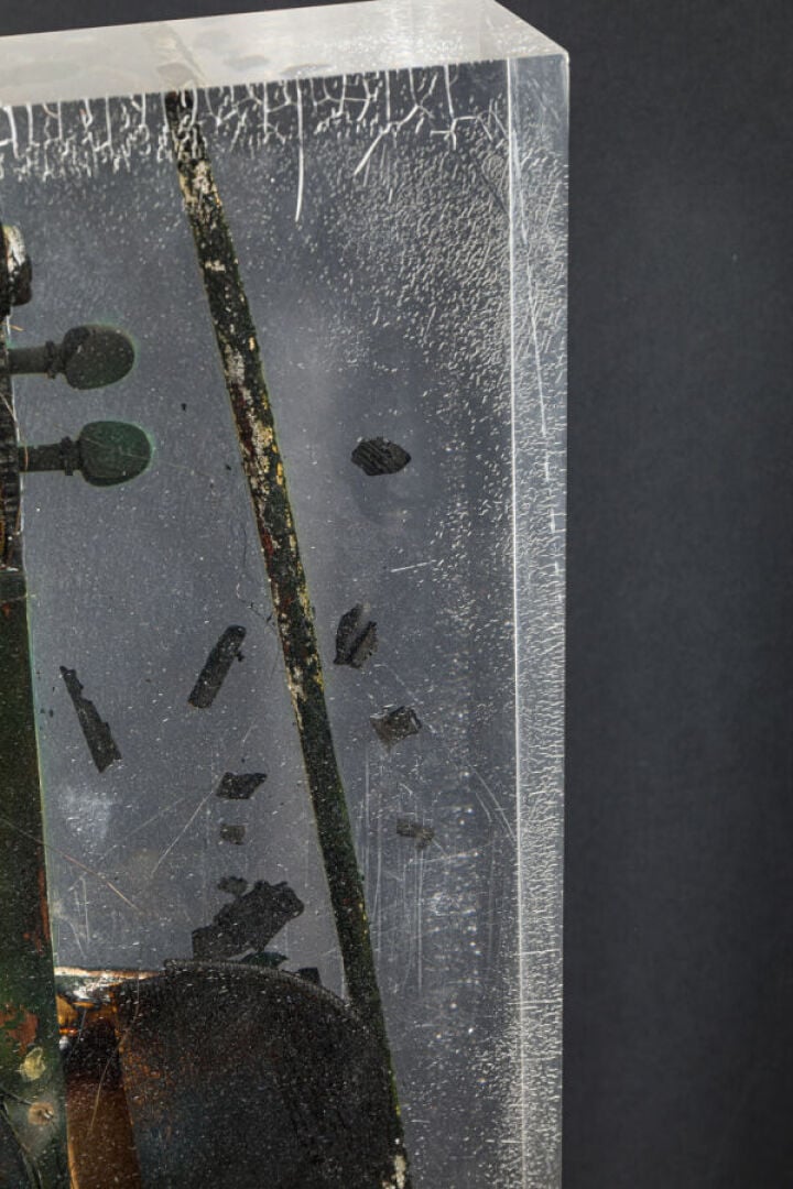 ARMAN (1928-2005) Arman Hernandez dit - Violon calciné, c.1980 - Inclusion d'él…