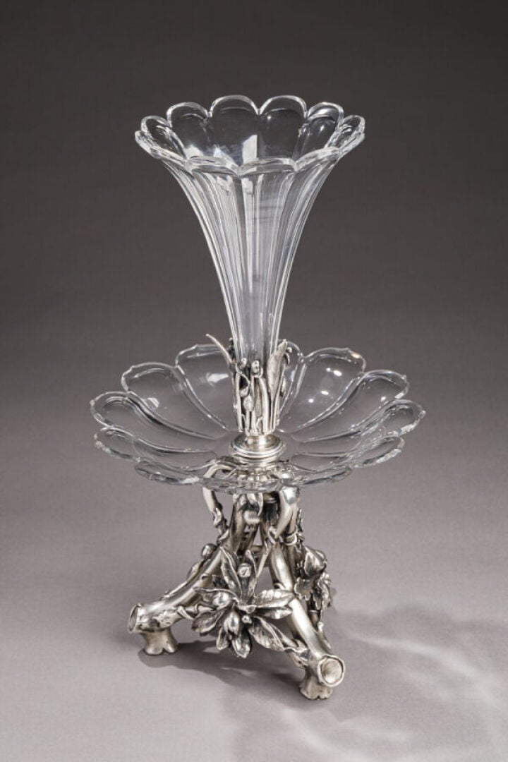 CHRISTOFLE - Rare et important centre de table en cristal de BACCARAT et bronze…