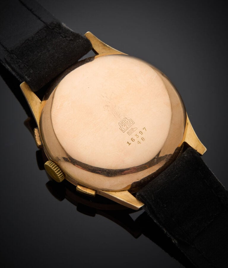 CHRONOGRAPHE SUISSE - - BRACELET MONTRE chronographe, ronde en or rose (750‰).…