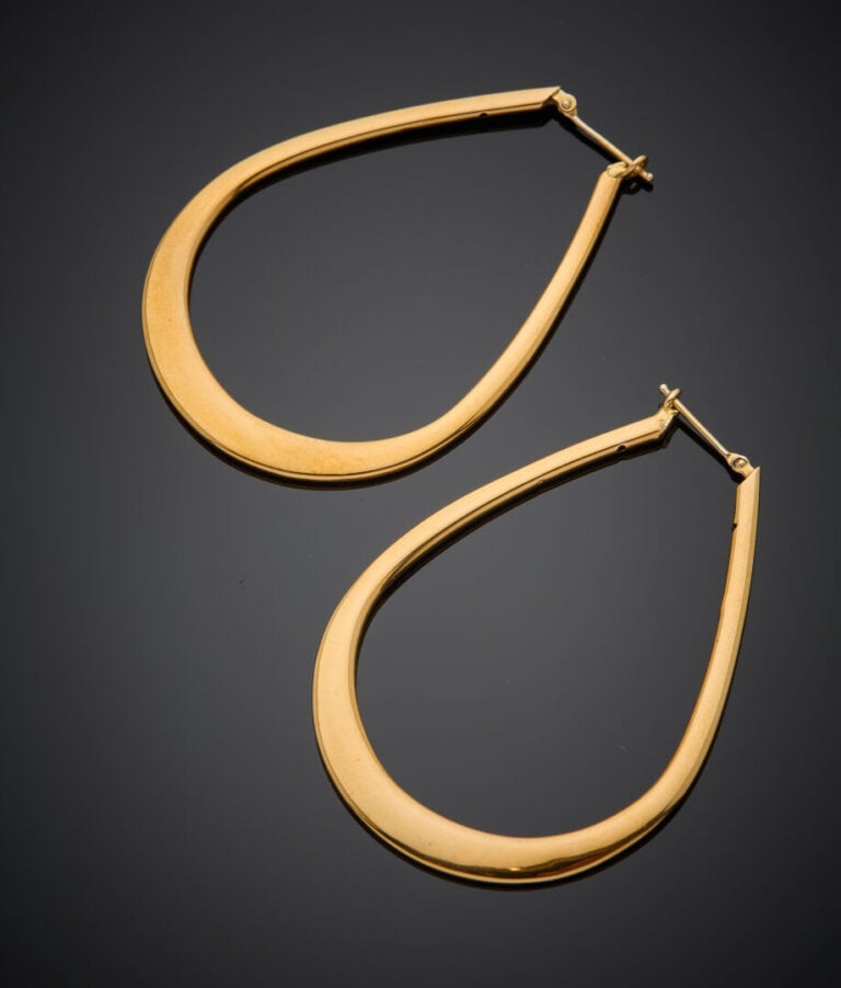 Elsa PERETTI pour TIFFANY & Co - - Importante paire de PENDANTS d'OREILLES "cré…