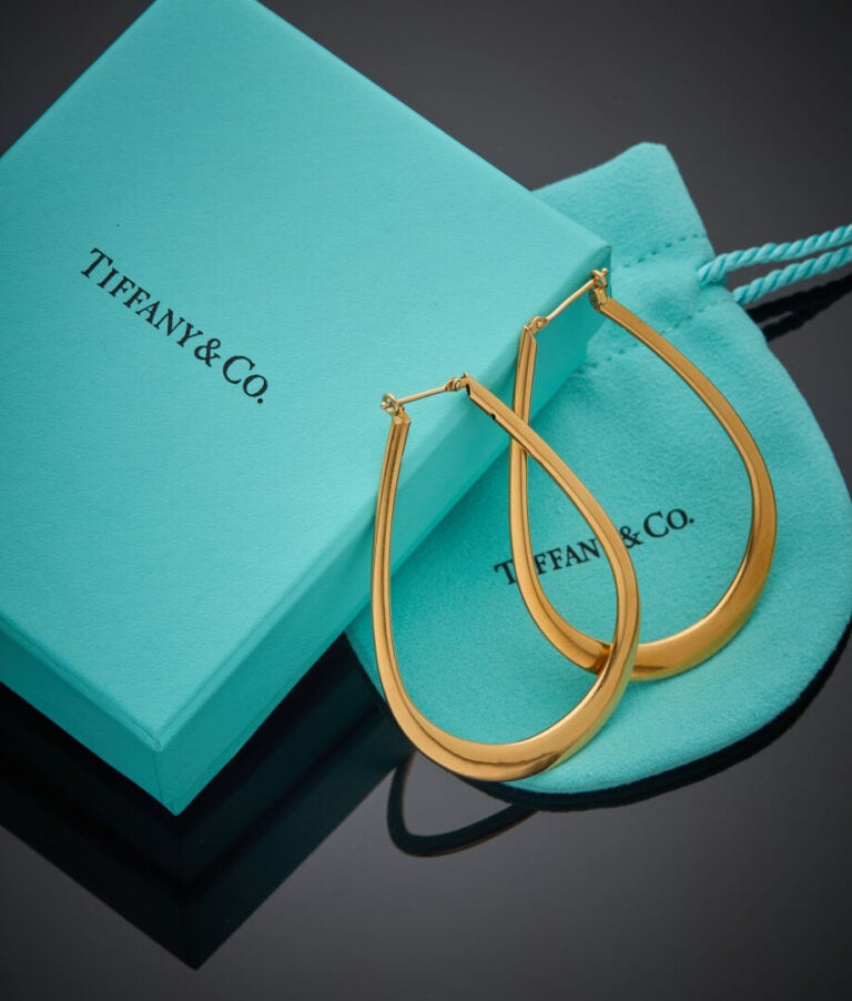 Elsa PERETTI pour TIFFANY & Co - - Importante paire de PENDANTS d'OREILLES "cré…