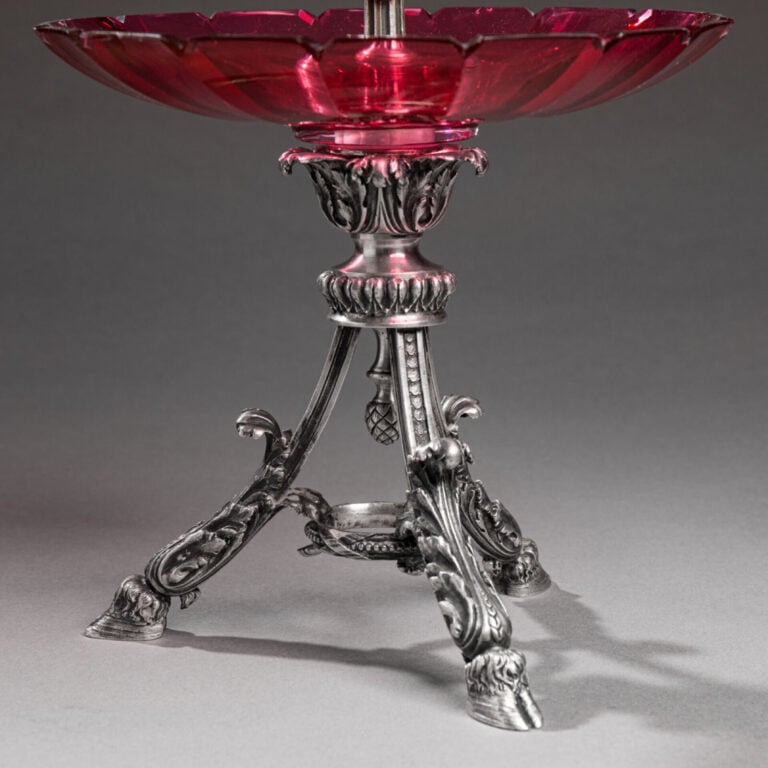 HALPHEN & BACCARAT - Rare ensemble composé de 4 coupes et - d'un serviteur muet…