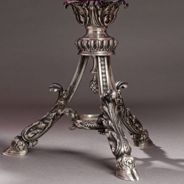 HALPHEN & BACCARAT - Rare ensemble composé de 4 coupes et - d'un serviteur muet…