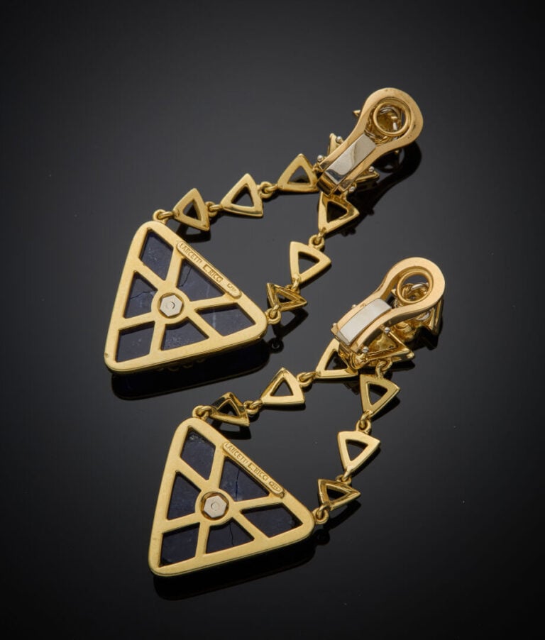 LANCETTI - - Paire de CLIPS d'OREILLES géométriques en or jaune (750‰) ajouré,…