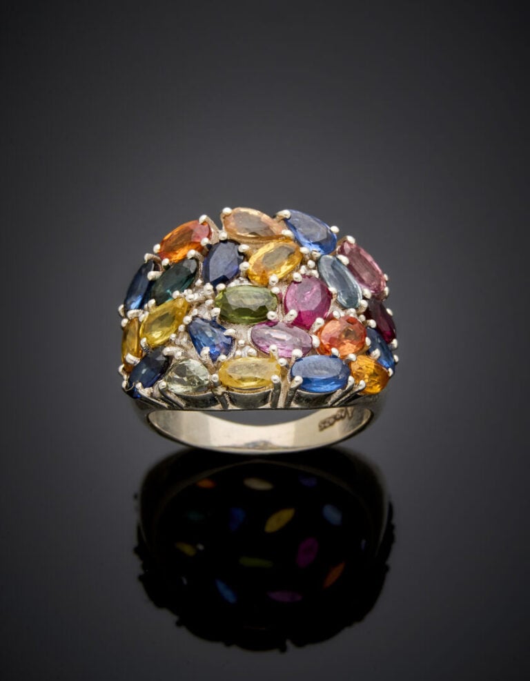 Large BAGUE "tutti frutti" en argent (925‰) serti de pierres précieuses multico…
