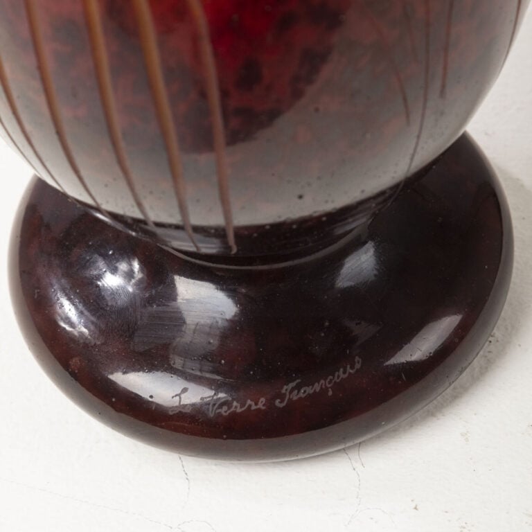 LE VERRE FRANÇAIS - Feuilles de tabac - Grand vase à corps de forme balustre su…