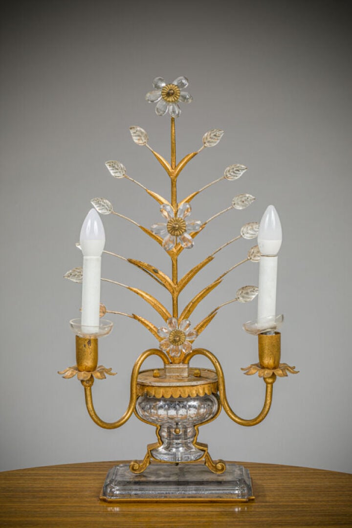 MAISON BAGUES - Grande lampe de bureau à armature végétale en métal à patine -…