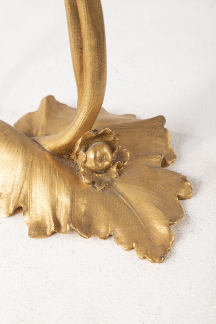 MAURICE BOUVAL (1863-1916) - Lampe de bureau en bronze à patine dorée à décor d…