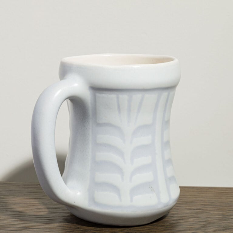 ROGER CAPRON (1922-2006) - Chope en céramique émaillée à décor de motifs géomét…