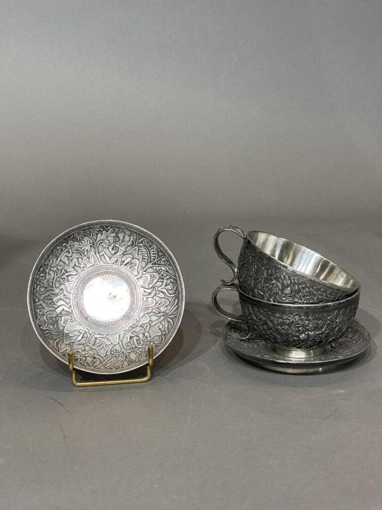 Asie du sud Est - Ensemble de deux tasses et sous-tasses en argent (800) - Poid…