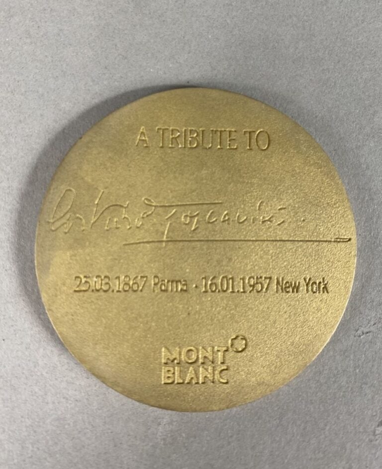 MONTBLANC - Médaille en bronze patiné, dans son étui