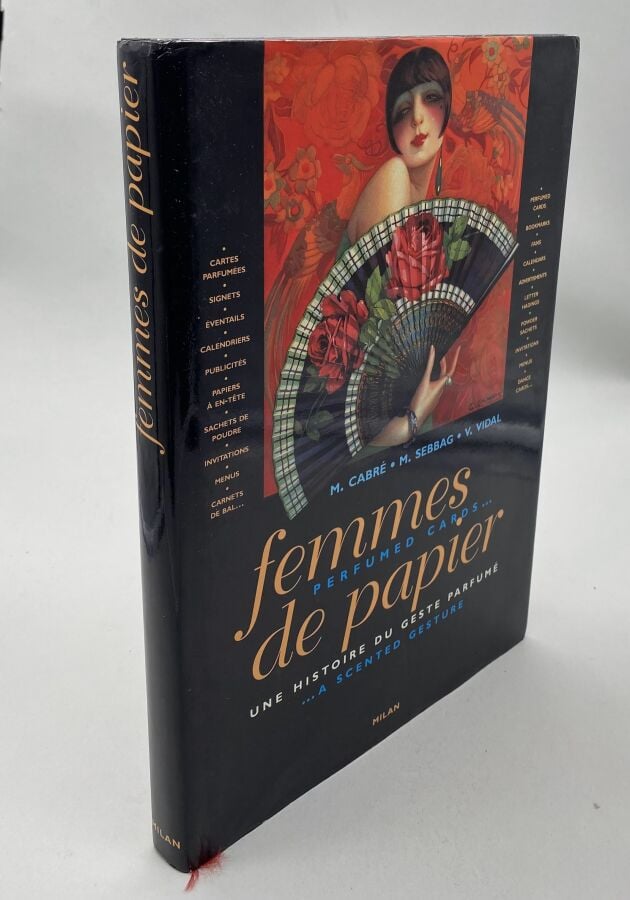 3 livres sur la parfumerie : - -Sylvie GIRARD - Le livre du parfum - Ed Messido…