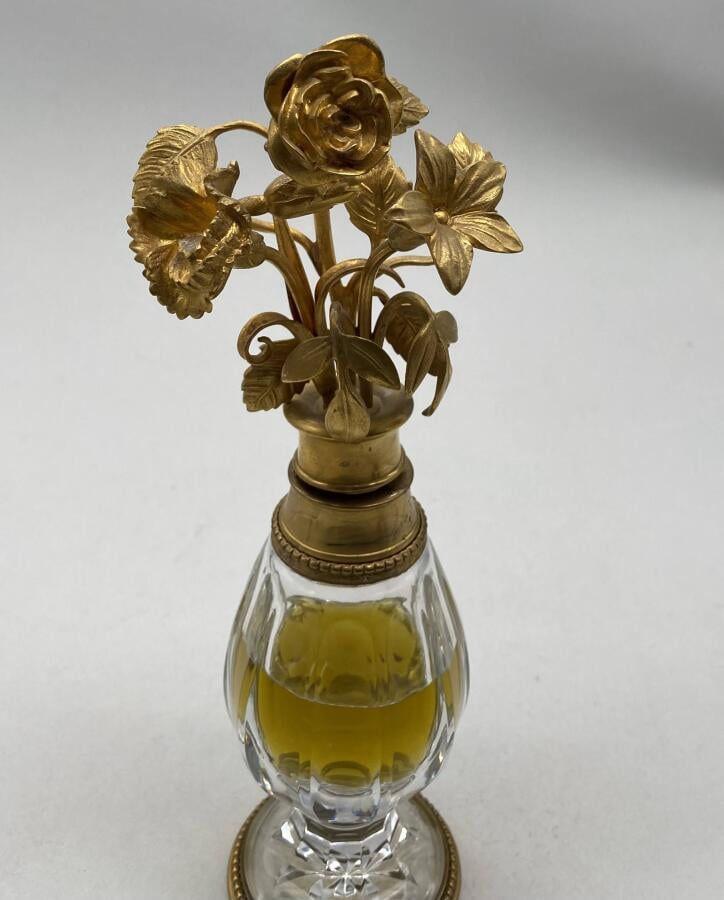 Christian DIOR "Diorissimo", édition originale en Baccarat, flacon vase, avec b…