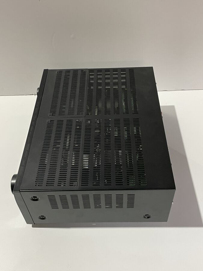 DENON. Amplificateur (Integrated Network AV. receiver) - Sans garantie de fonct…