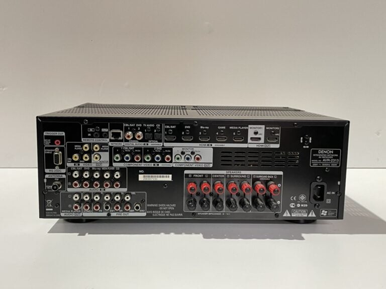 DENON. Amplificateur (Integrated Network AV. receiver) - Sans garantie de fonct…