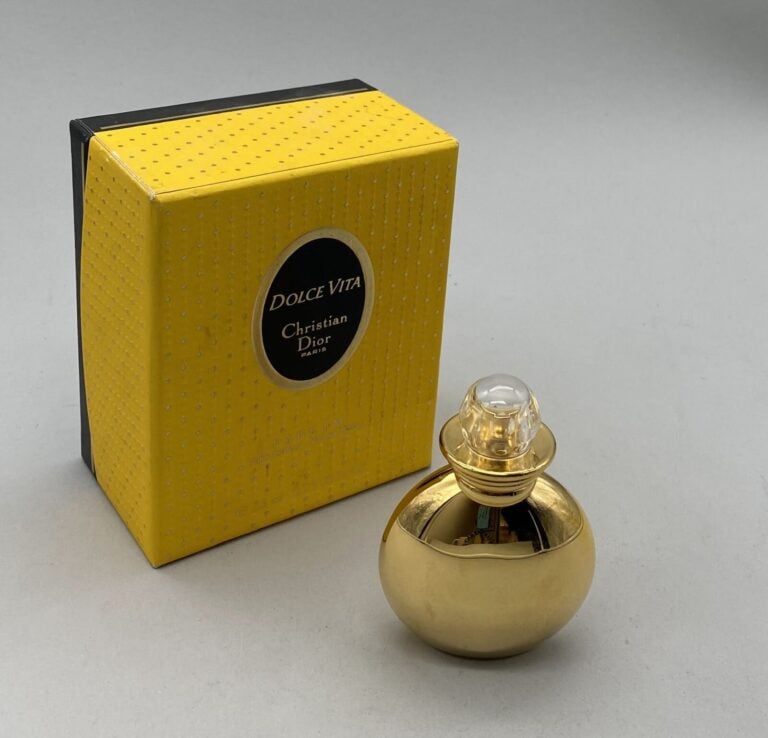 DIOR "Dolce Vita", édition numérotée limitée, 113/300 - bouchon émeri présenté…