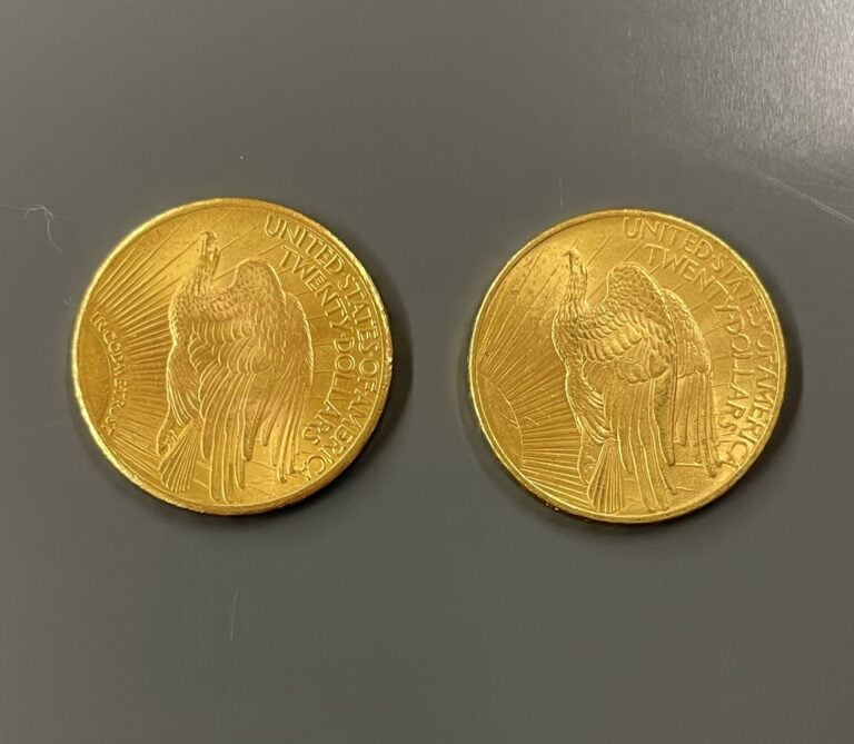 ETATS UNIS - Deux pièces de 20 dollars or, Liberty 1908 et 1927 - Poids total :…