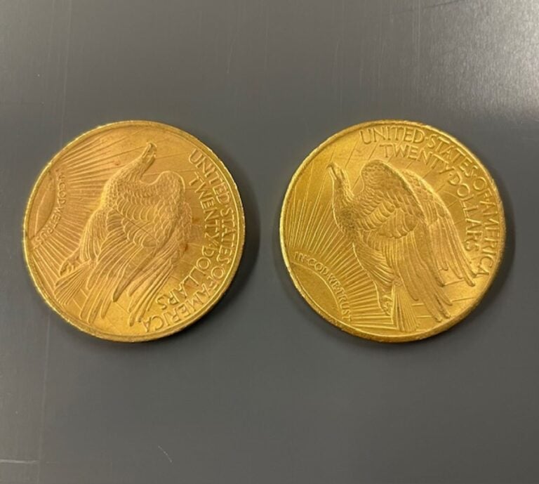 ETATS UNIS - Deux pièces de 20 dollars or, Liberty 1923 et 1925 - Poids total :…