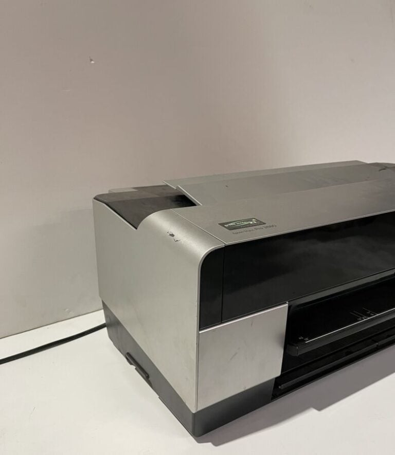 IMPRIMANTE EPSON Stylus pro 3880 - (Vendue en l'état et sans réclamation. Fonct…