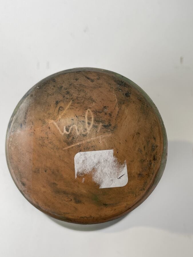 Lot comprenant : une ASSIETTE "Mont Fuji", Petit VASE MAROCAIN (accidents), CEN…