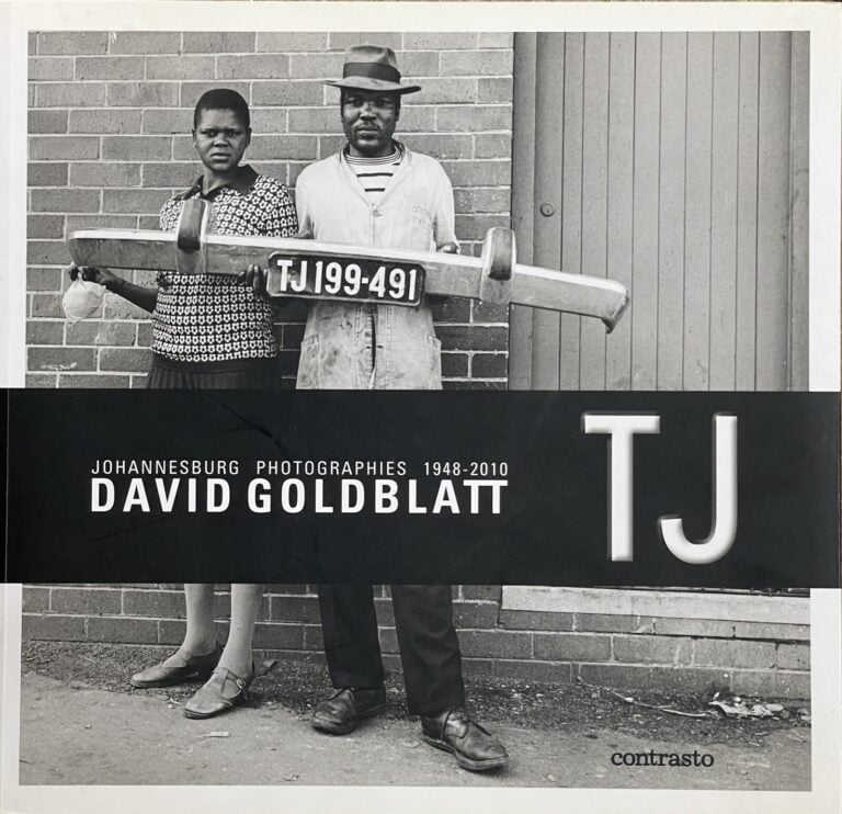 Lot de 2 ouvrages : - - 1/ David GOLDBLATT - Johannesburg photographies 1948-20…