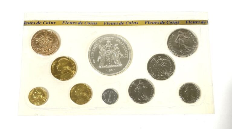Lot de Monnaies de Paris - - MONNAIE DE PARIS - Coffret "Série en Euros de pièc…