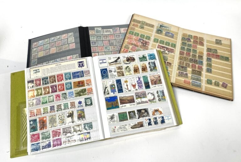 Lot de TIMBRES divers - - Lot à retirer à : - PANAME SERVICES - 54 avenue Gasto…