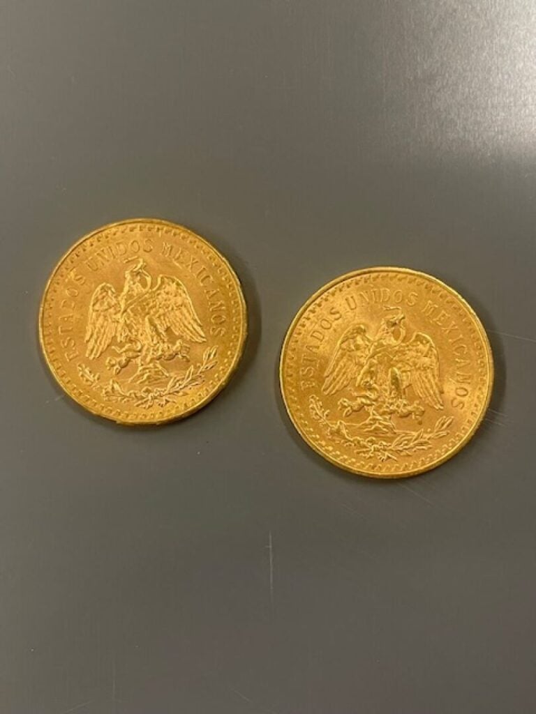 MEXIQUE - Deux pièces de 50 pesos or - Poids total : 83.1 g