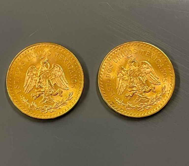 MEXIQUE - Deux pièces de 50 pesos or - Poids total : 83.2 g
