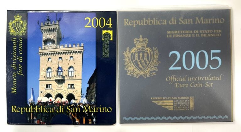 Saint-Marin - Euros - Lot de deux coffrets BU Saint Marin 2004 et 2005 - État :…