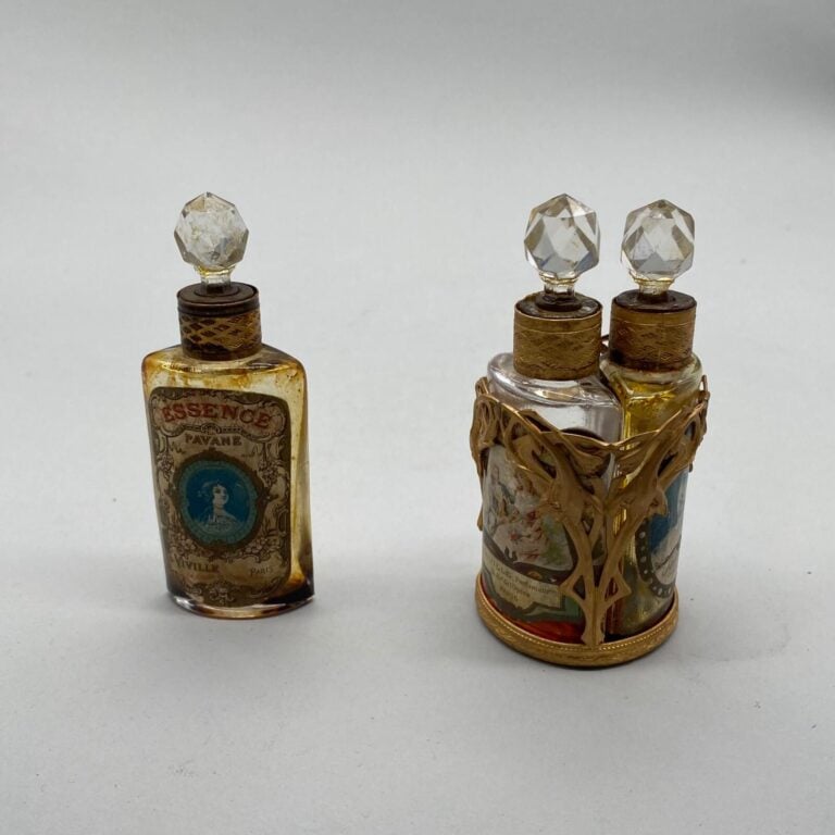 VIVILLE Paris, pour "Charme secret", "Caresse de fleurs" et "Pavane", époque 19…