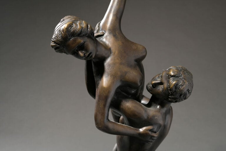Ecole du XXe siècle - L'Enlèvement des Sabines - Groupe en bronze sculpté à pat…