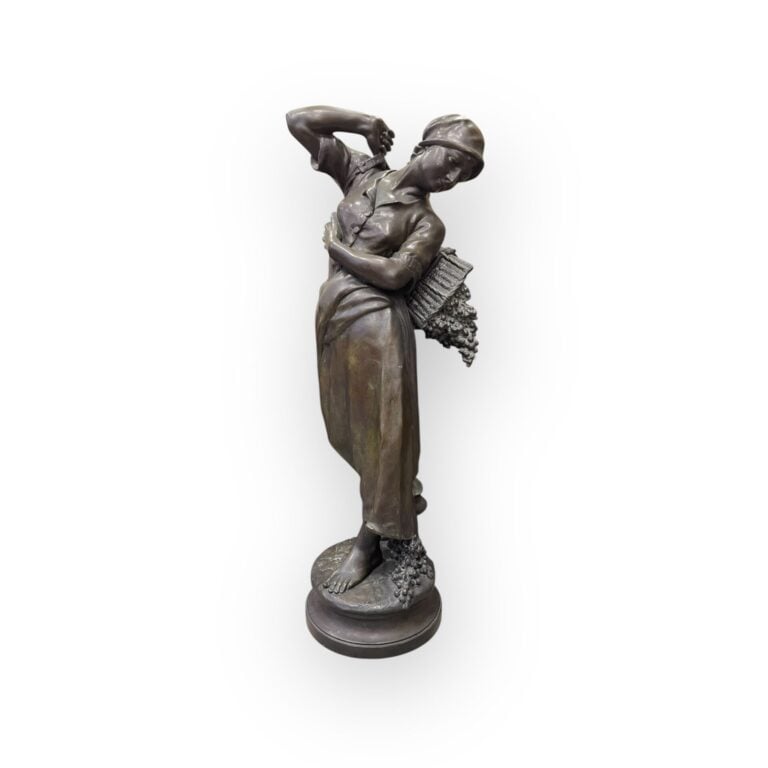 Henri Désiré GAUQUIÉ (1858-1927) - La semeuse - Epreuve en bronze à patine brun…