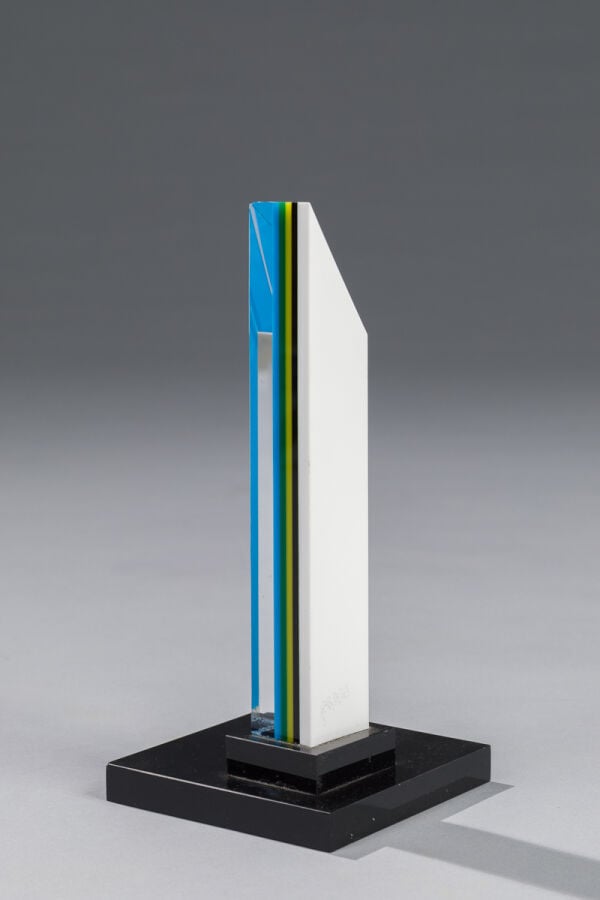 JEAN-CLAUDE FARHI (1940-2012) - Colonne - Polyméthacrylate (plexiglas) de coule…