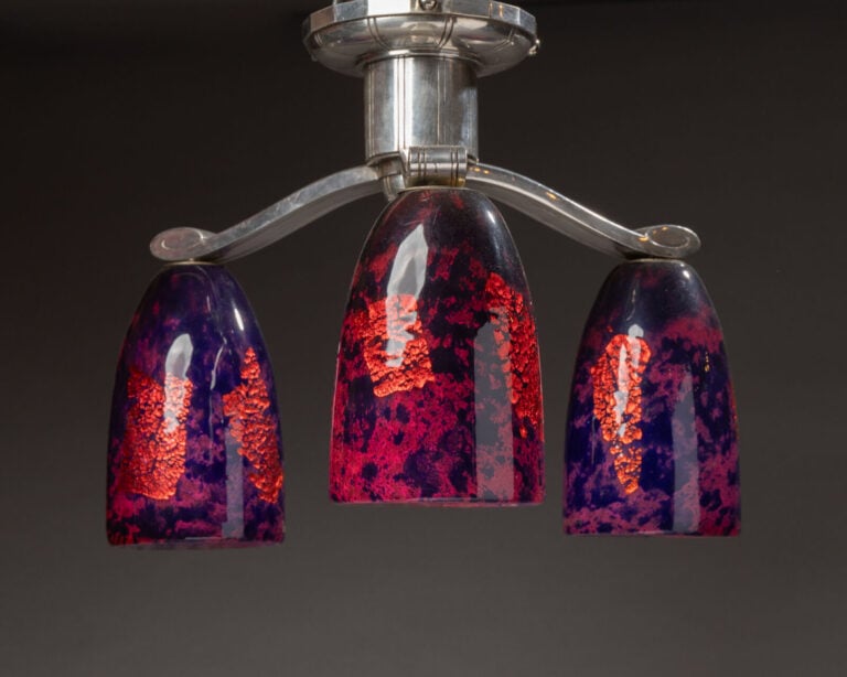 Blaise BONTEMPS & DAUM - Lustre ART DECO en bronze argenté et pâte de verre de…