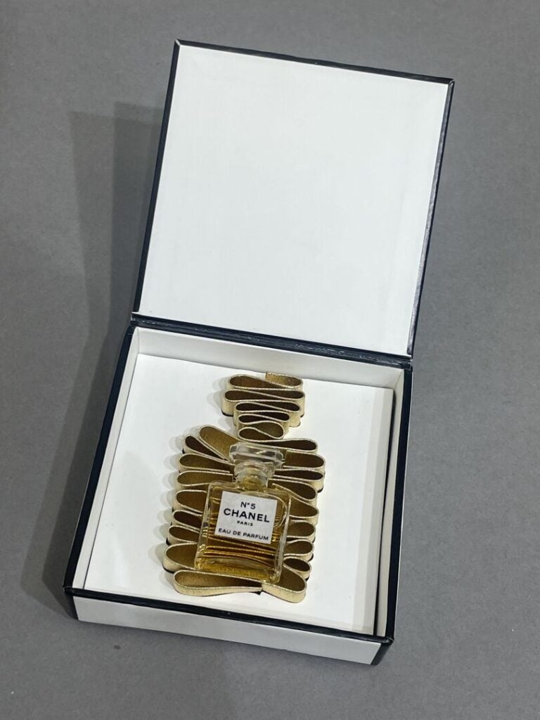 CHANEL N°5 - Miniature de parfum collector - Dans un écrin