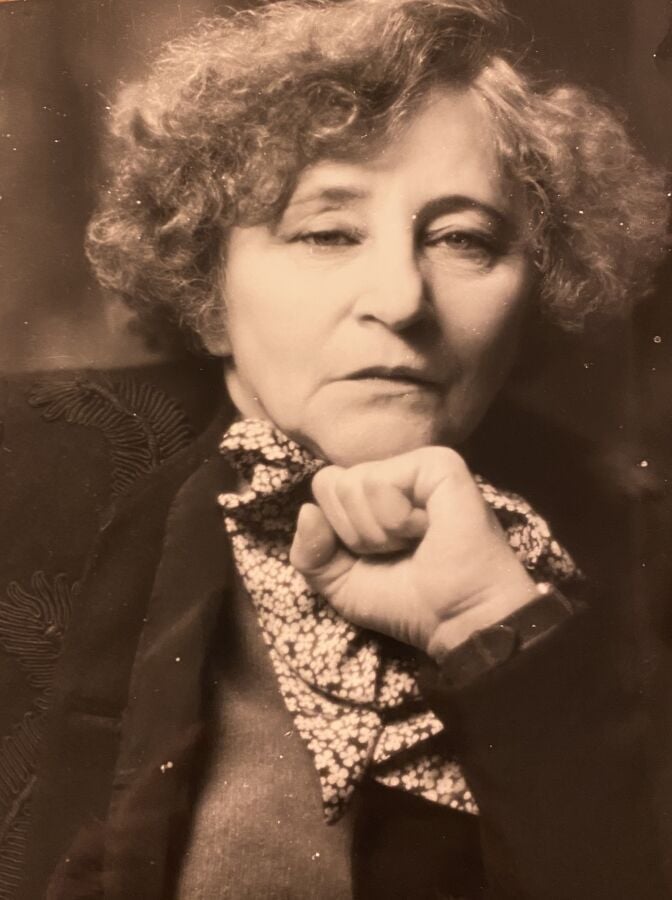 COLETTE - PORTRAITS ET MONDANITÉS - Ensemble de photographies de Colette figura…