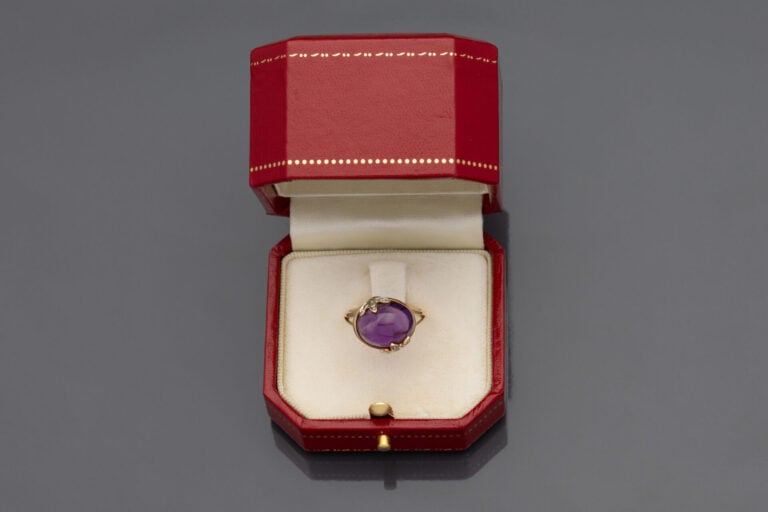 Demi-parure en or jaune (750) comprenant une bague et une paire de boucles d'or…
